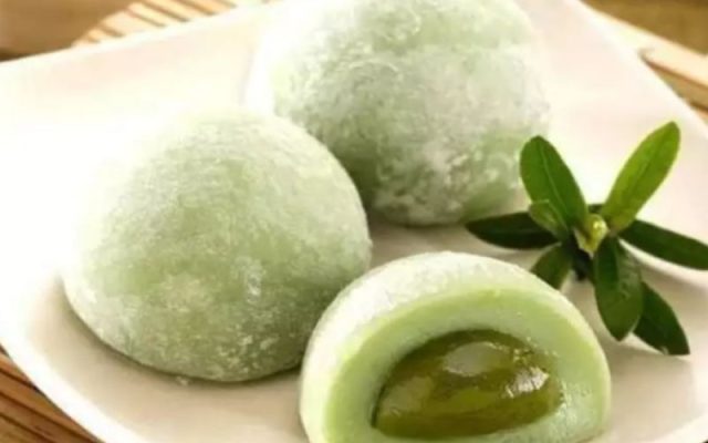 BÁNH DẺO-MOCHI nhân KEM TRÀ XANH